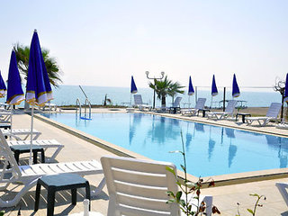 Adora Calma Beach (Adults only 16+)